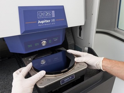 Jupiter XR - velkoformátové AFM